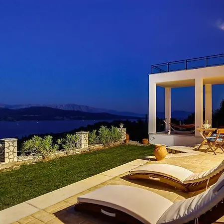 Lygia Sleeps 8 Pool Air Con Wifi Лигия