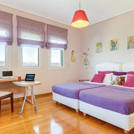 Lygia Sleeps 8 Pool Air Con Wifi Лигия